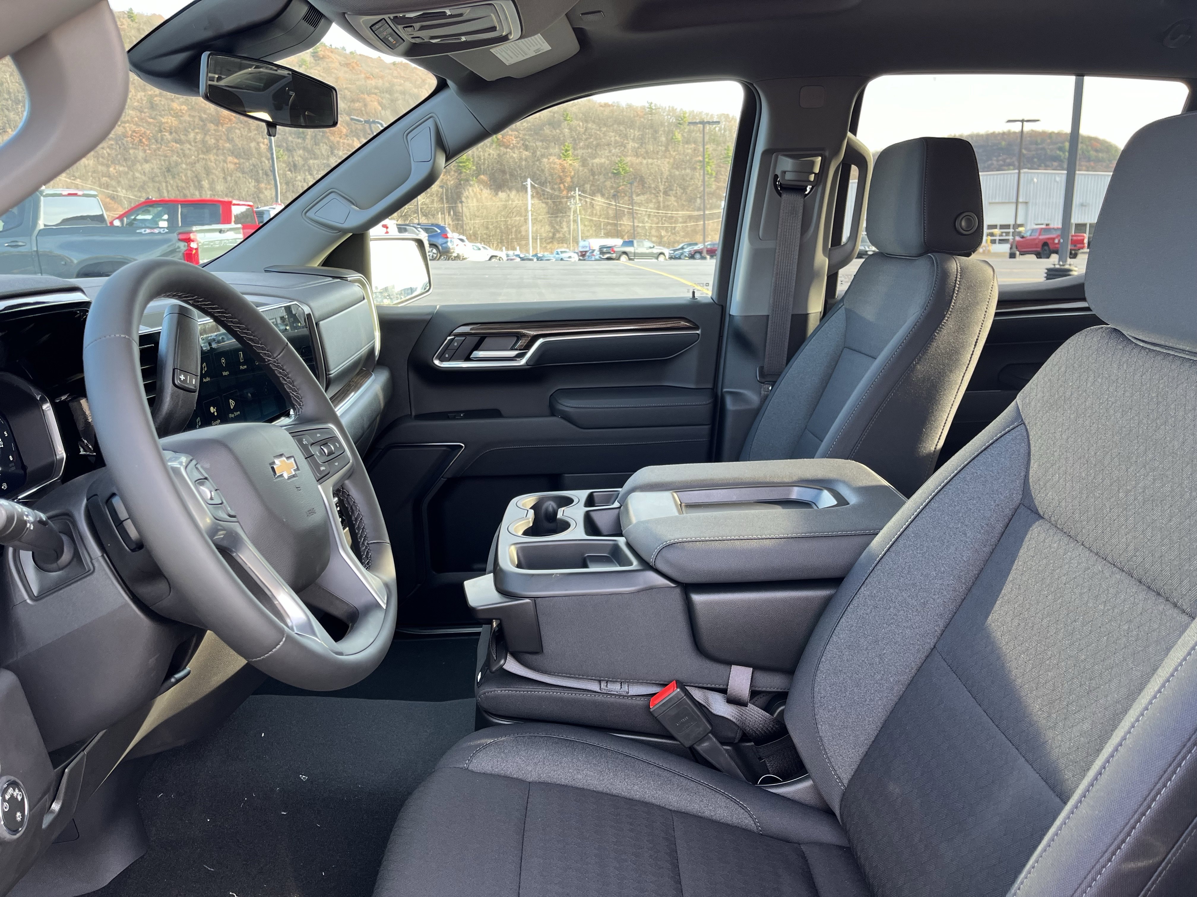 New 2026 Chevrolet Silverado 1500 LT image 29