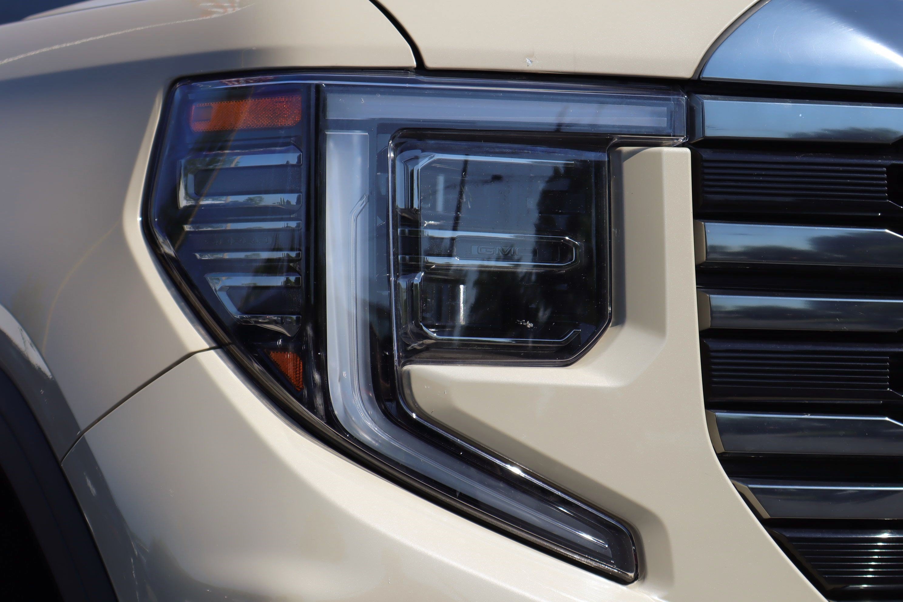 Used 2022 GMC Sierra 1500 AT4 AWD/4WD image 31