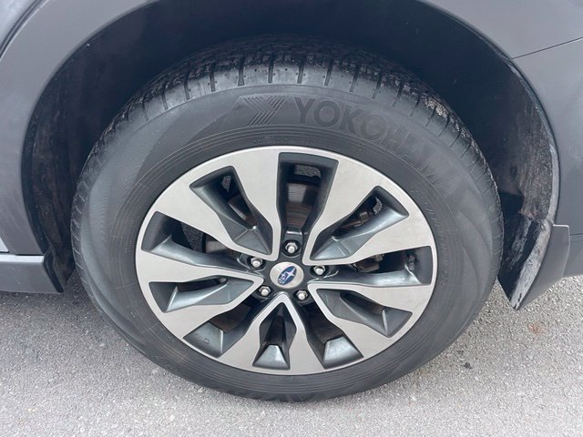 Used 2023 Subaru Outback Limited AWD/4WD image 18