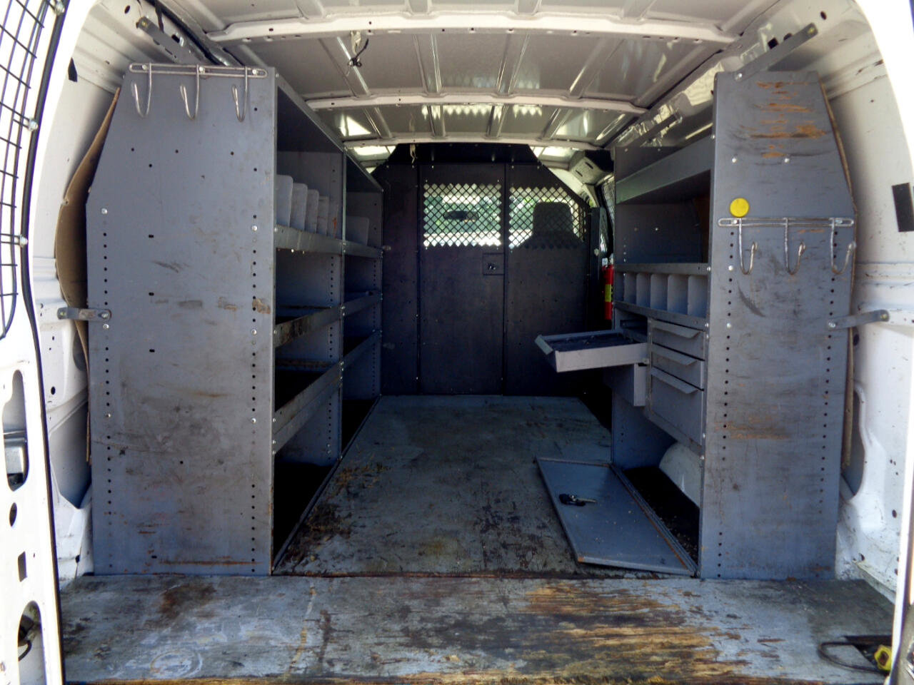 Used 2012 Ford E-250 and Econoline 250 w/ PWR Group image 7