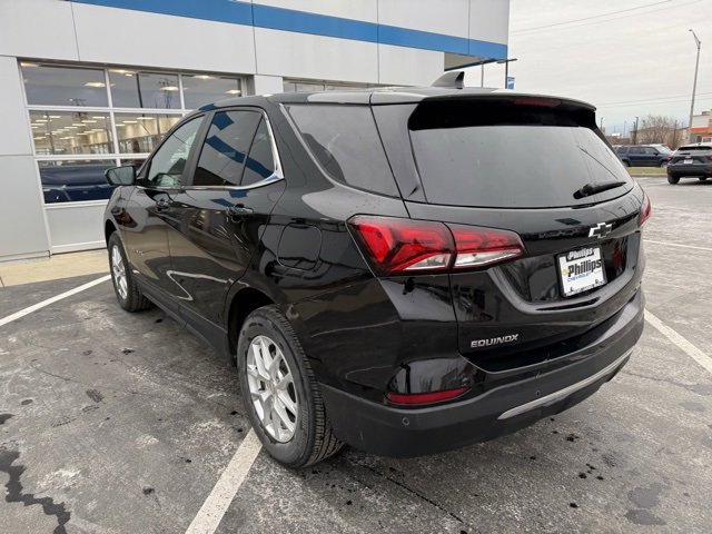 Certified 2024 Chevrolet Equinox LT w/ LPO, Floor Liner Package image 11