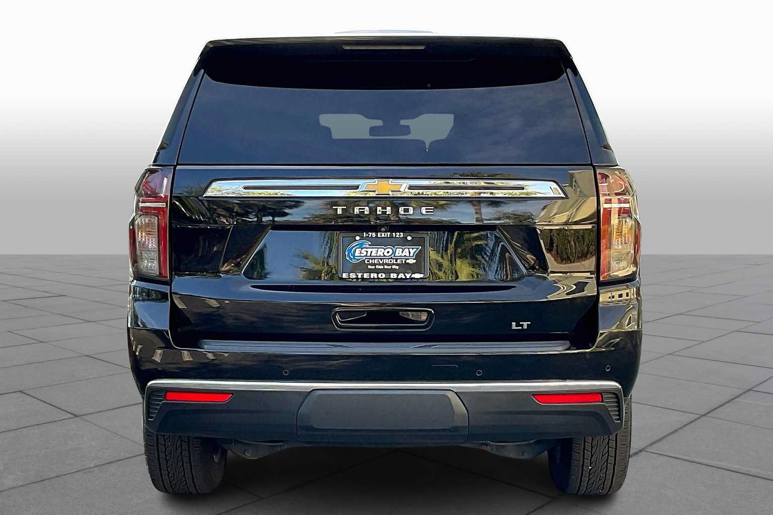 Used 2021 Chevrolet Tahoe LT w/ Luxury Package RWD image 5