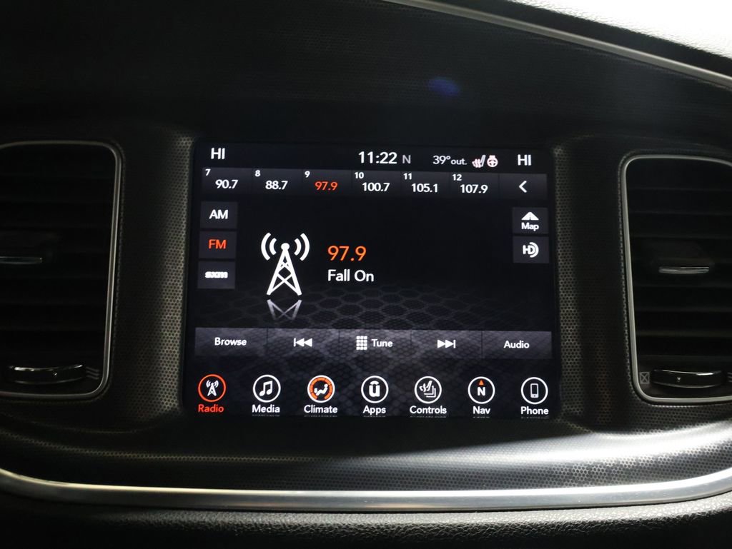 Used 2017 Dodge Charger R/T Scat Pack w/ Beats Audio Group image 23