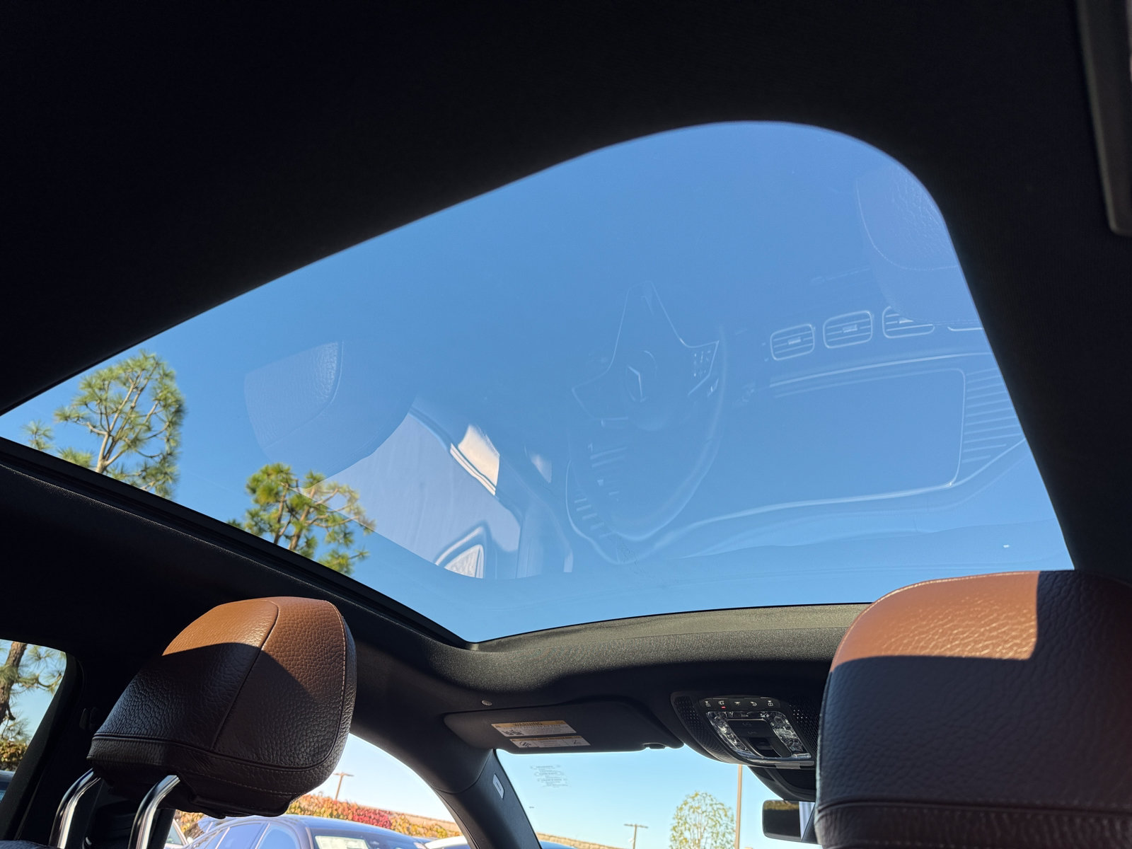New 2026 Mercedes-Benz GLE 450 4MATIC Coupe image 3