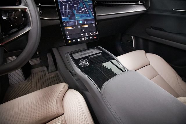 Used 2025 Polestar Polestar 3 AWD/4WD image 9