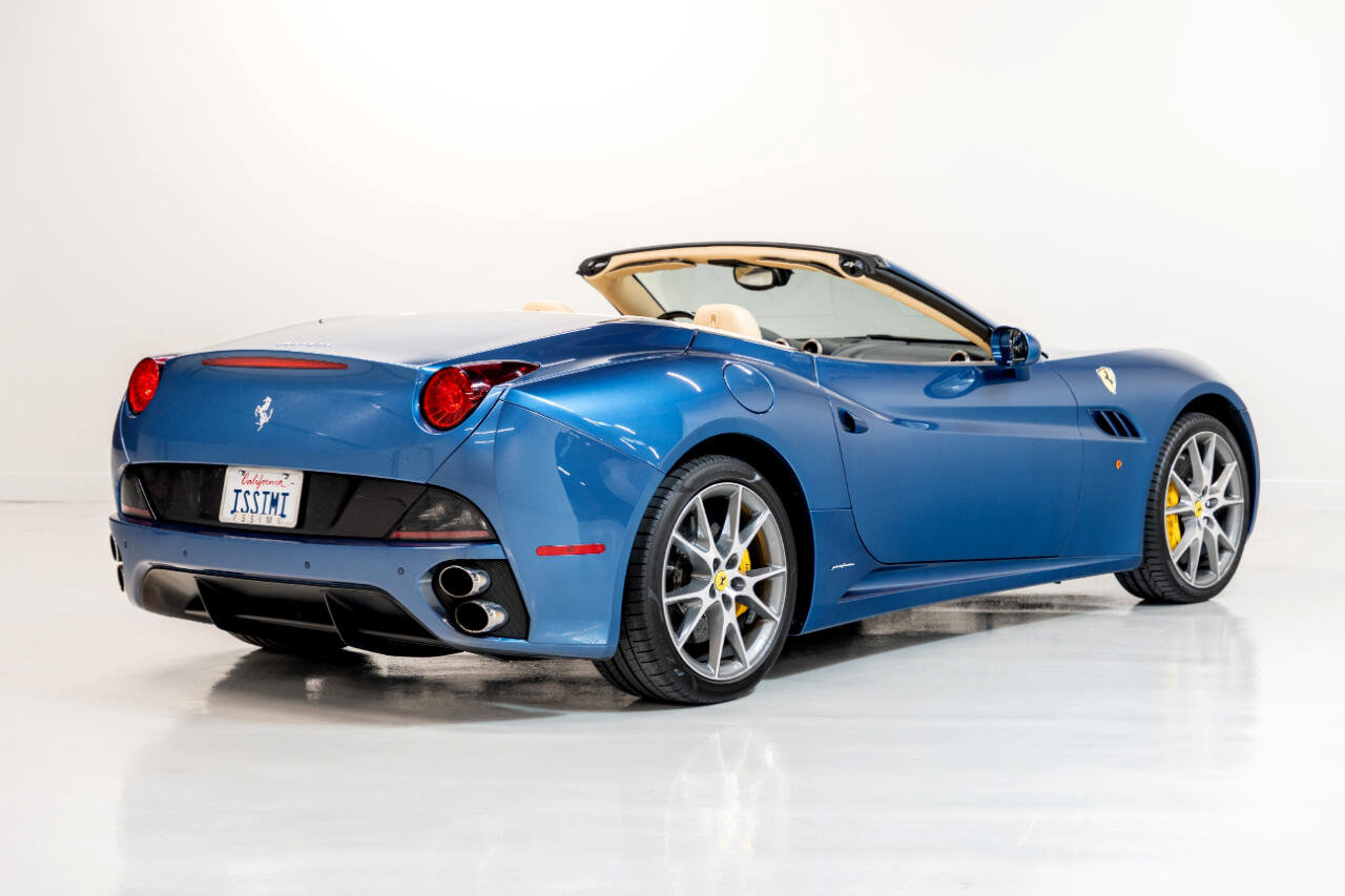 Used 2010 Ferrari California image 6