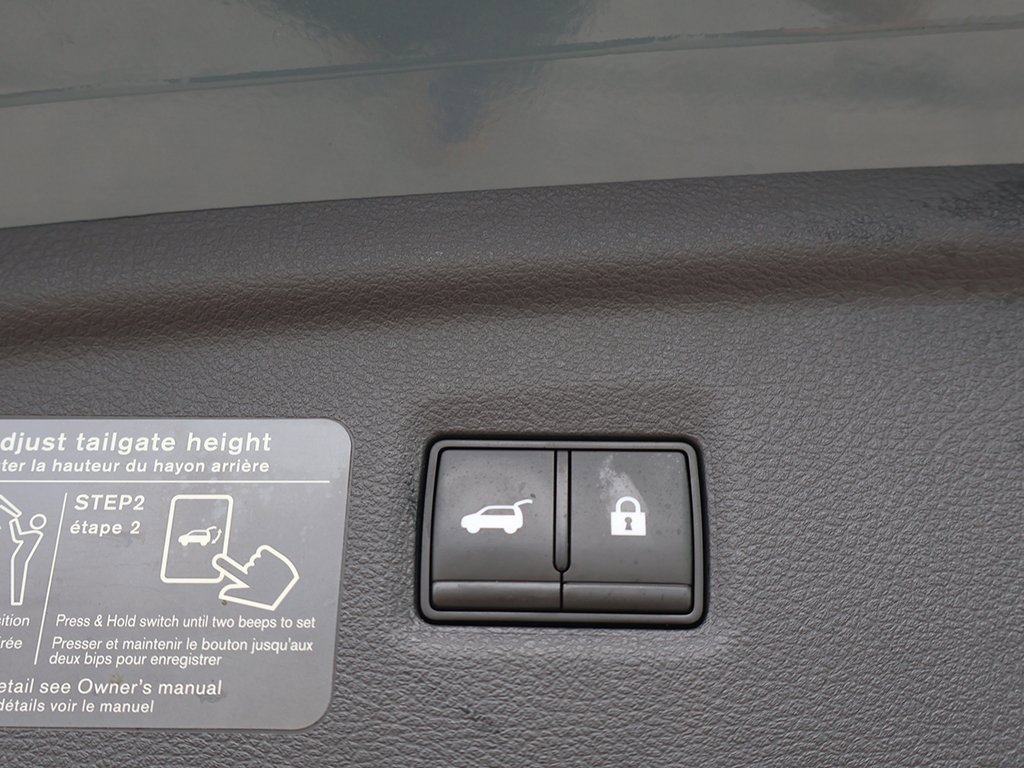 Used 2023 INFINITI QX50 Luxe image 18