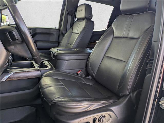 Used 2019 Chevrolet Silverado 1500 High Country w/ Technology Package AWD/4WD image 16