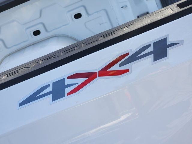 Used 2022 Chevrolet Silverado 1500 Custom image 10