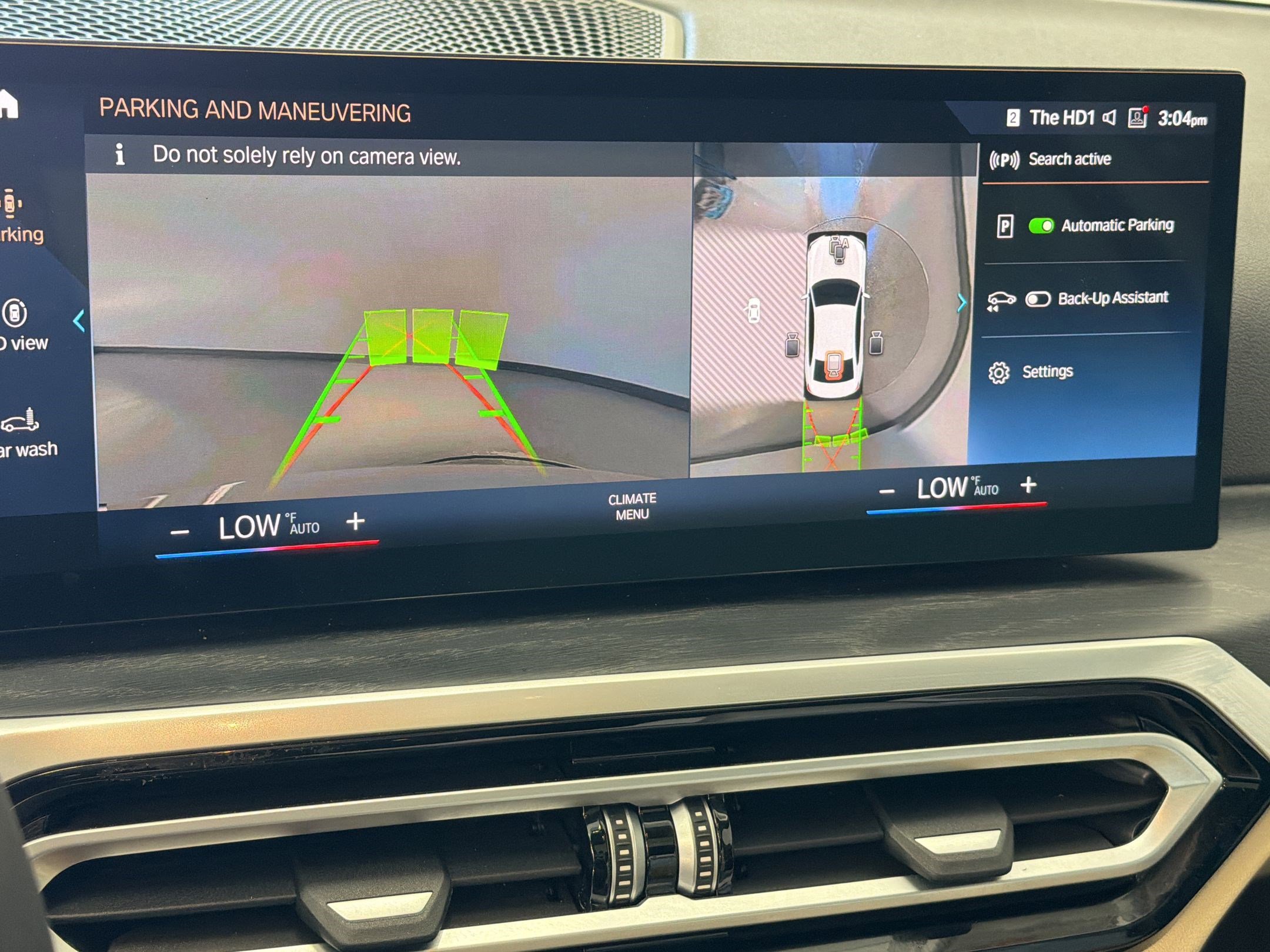 Used 2024 BMW 330e 330e w/ Premium Package image 23