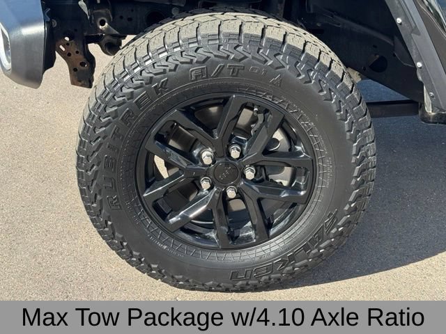 Certified 2022 Jeep Gladiator Sport AWD/4WD image 13