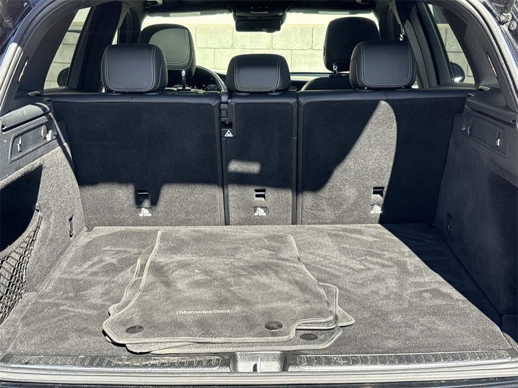 Used 2020 Mercedes-Benz GLC 300 image 7