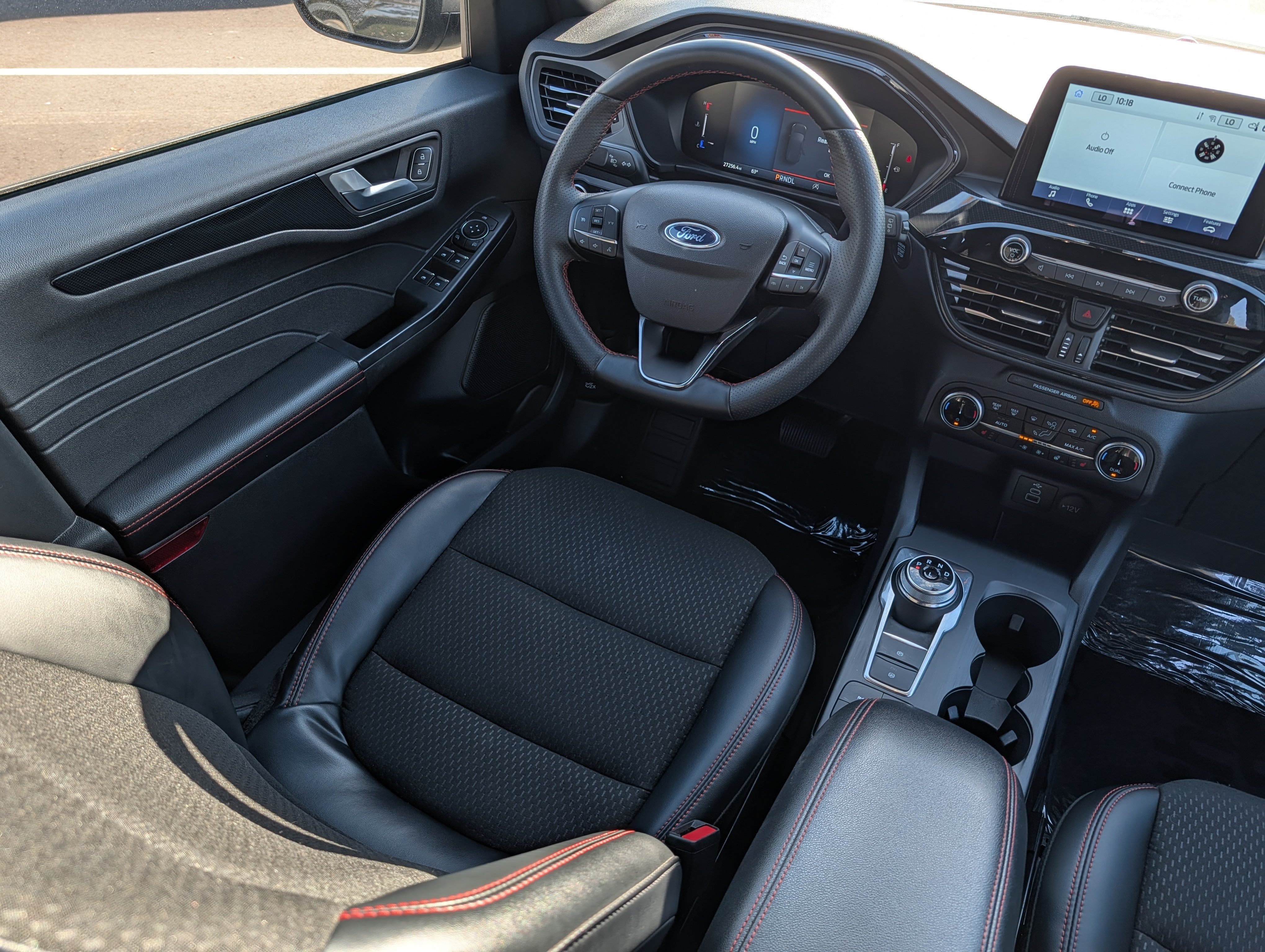 Used 2025 Ford Escape ST-Line Select AWD/4WD image 9