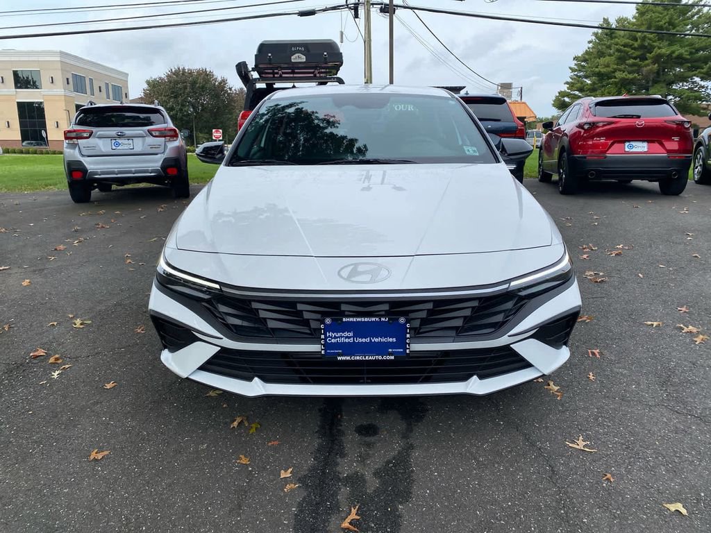 Certified 2025 Hyundai Elantra Sport image 3