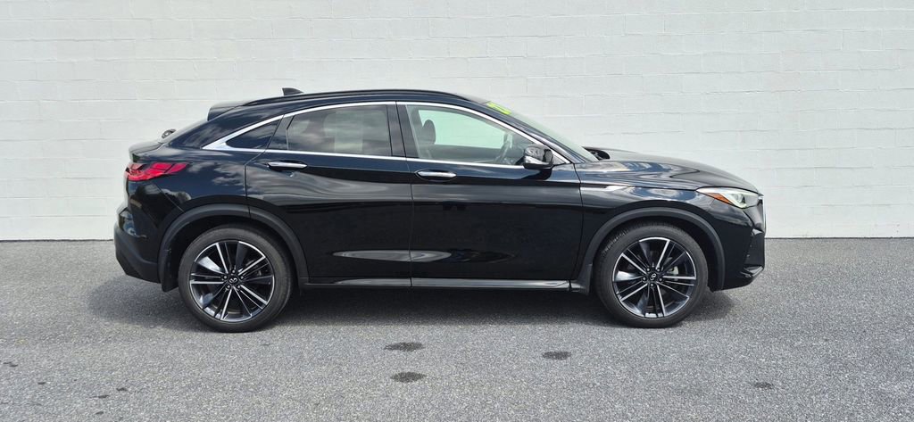 Used 2023 INFINITI QX55 Essential w/ Cargo Package AWD/4WD image 7