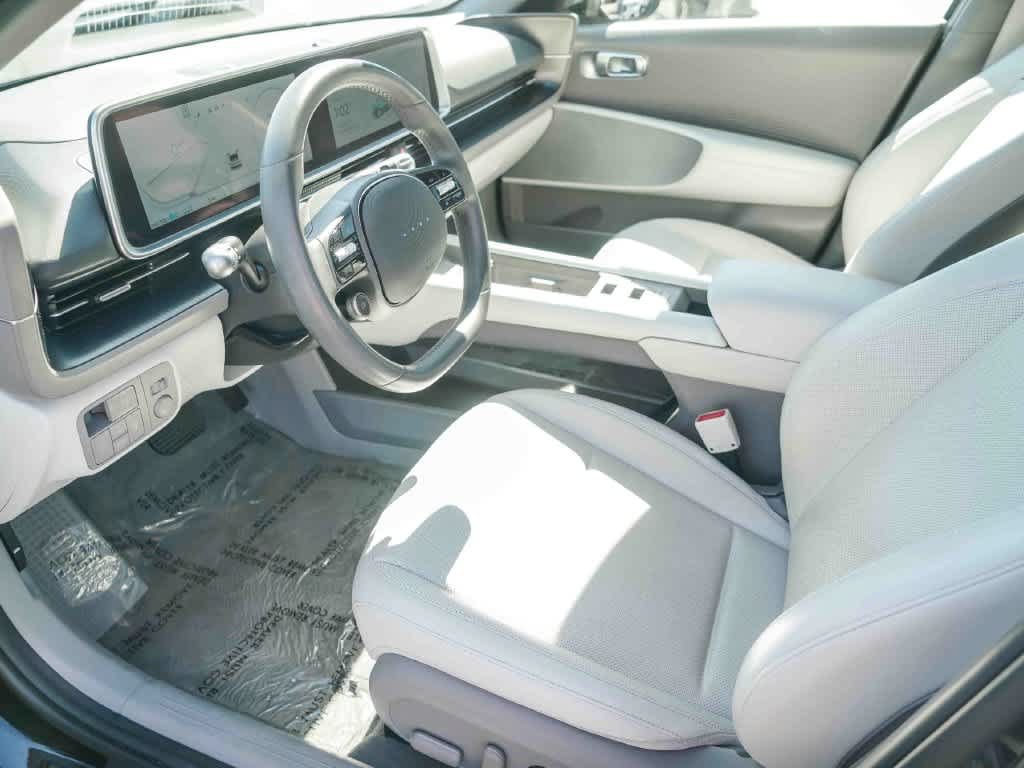 Used 2023 Hyundai Ioniq 6 SEL RWD image 17