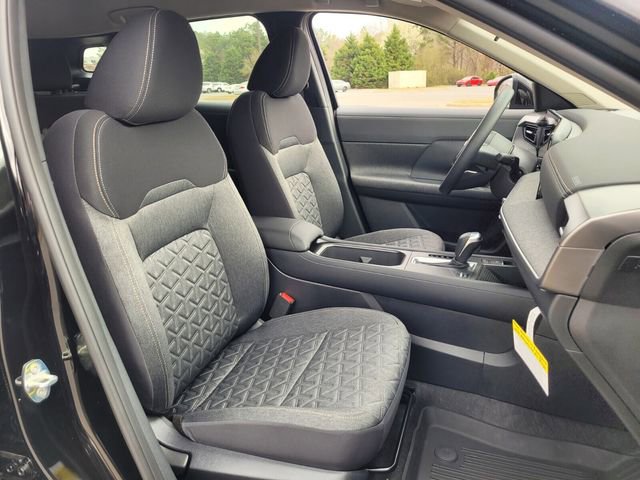 New 2026 Nissan Kicks SV w/ Cold Weather Package image 13