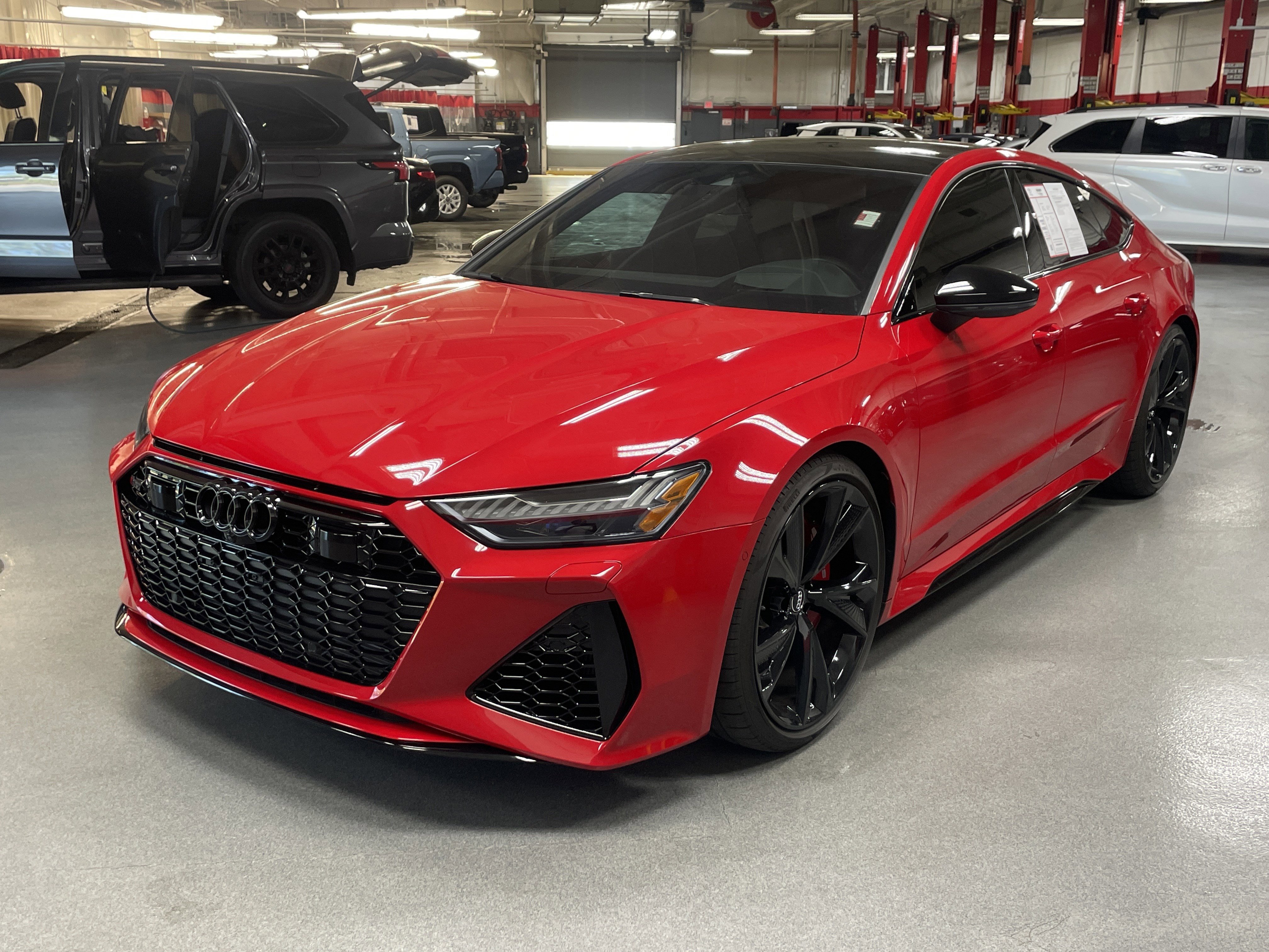 Used 2021 Audi RS 7 Sportback AWD/4WD image 5
