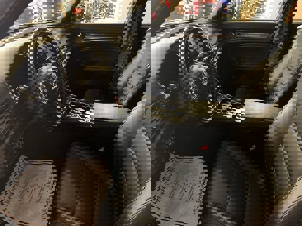 Used 2022 Honda Accord Sport image 13