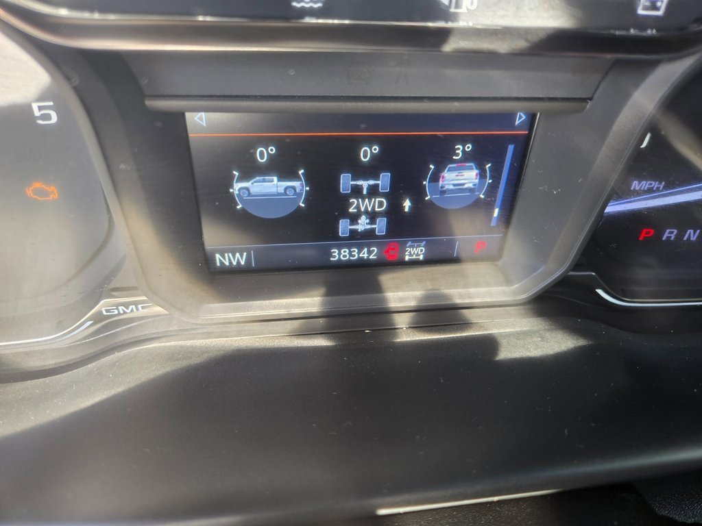 Used 2023 GMC Sierra 2500 SLE image 11