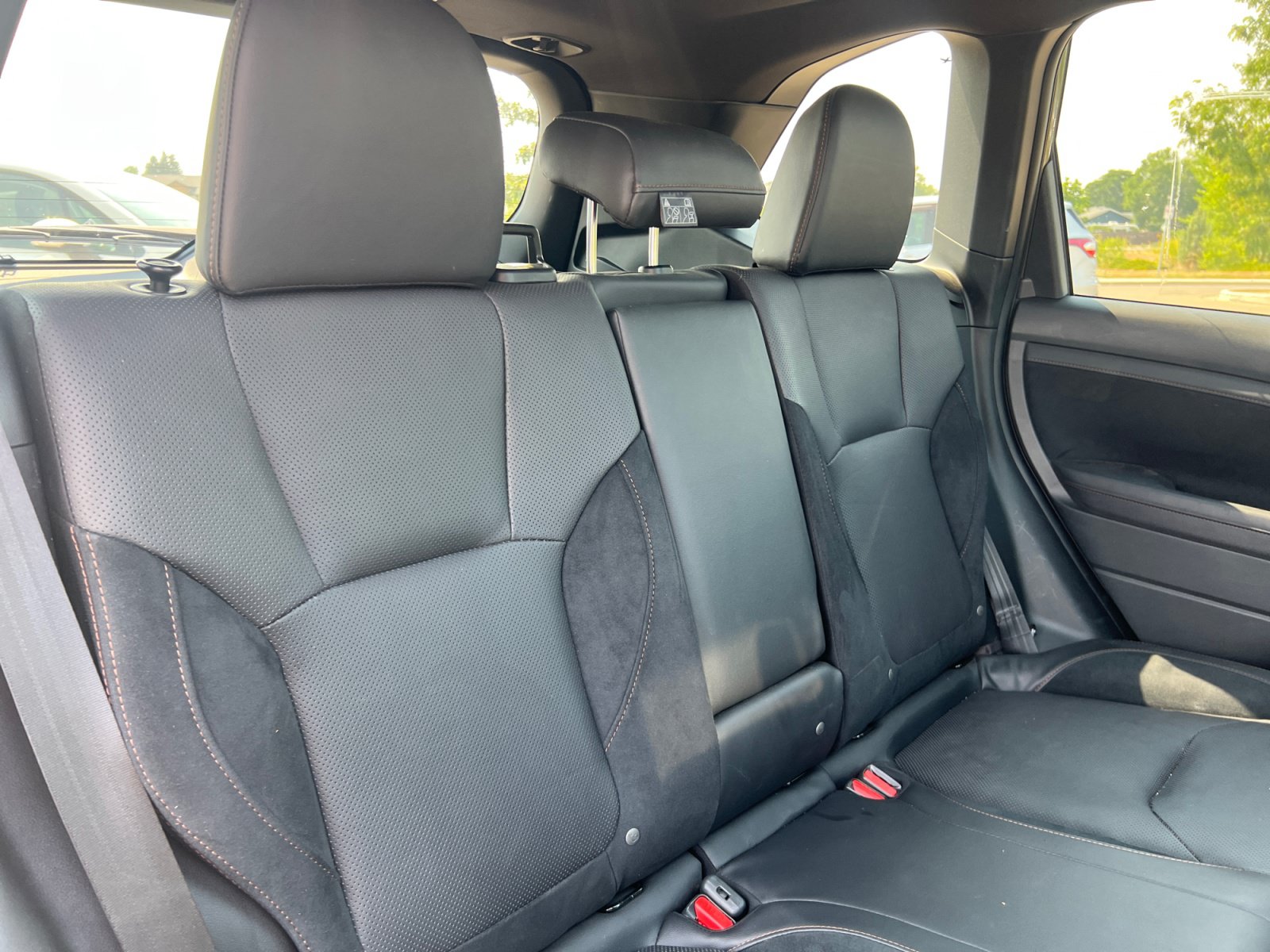 Used 2025 Subaru Forester Touring w/ Popular Package - Touring AWD/4WD image 18