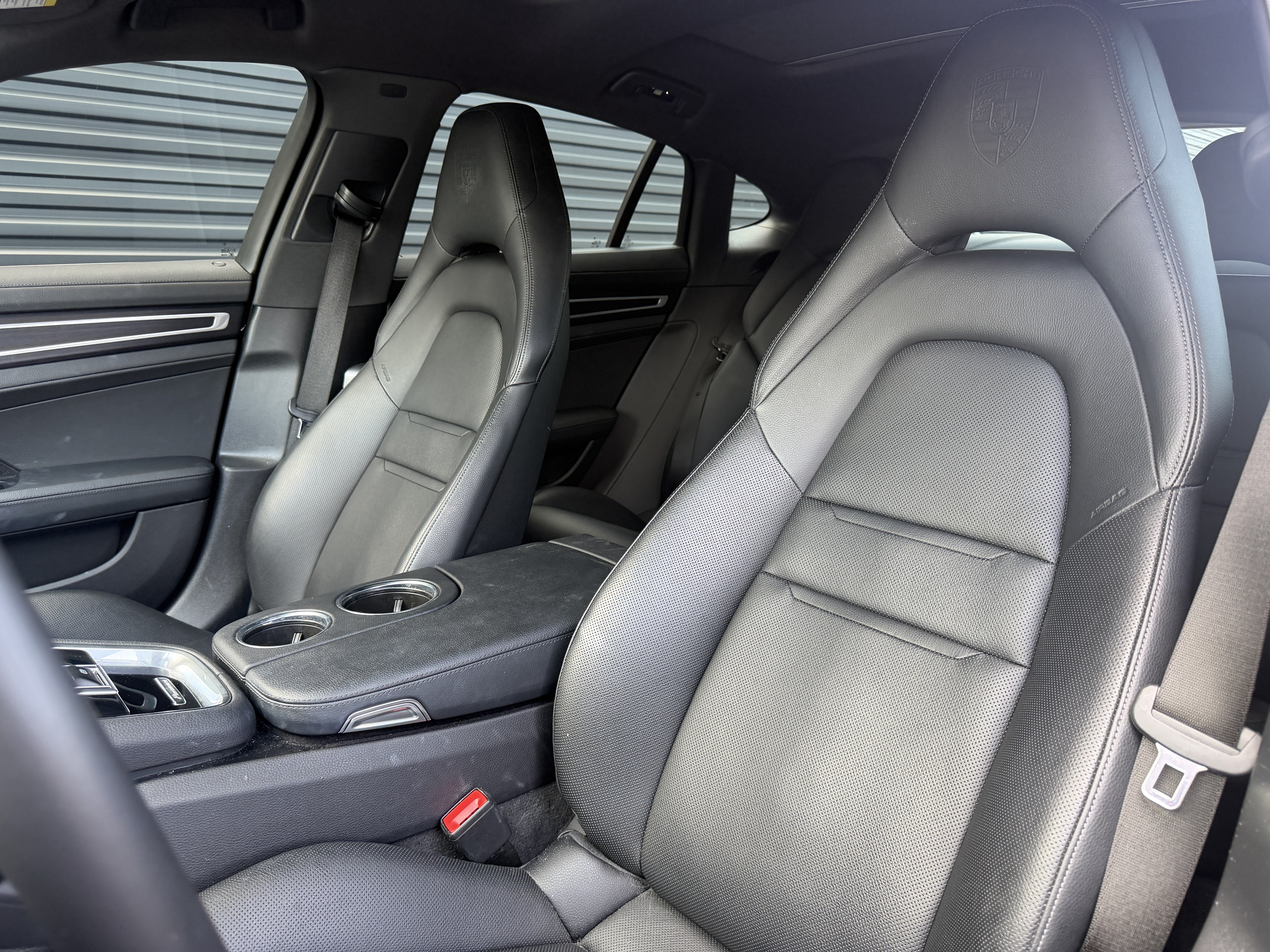 Certified 2023 Porsche Panamera 4 Platinum Edition AWD/4WD image 5