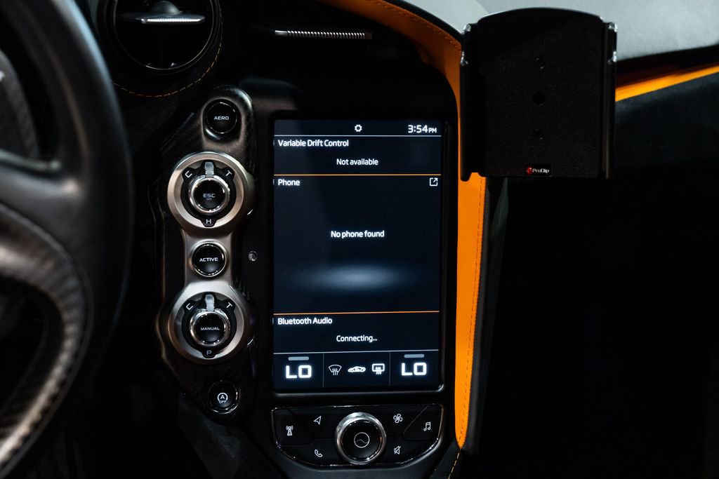 Used 2018 McLaren 720S RWD image 24