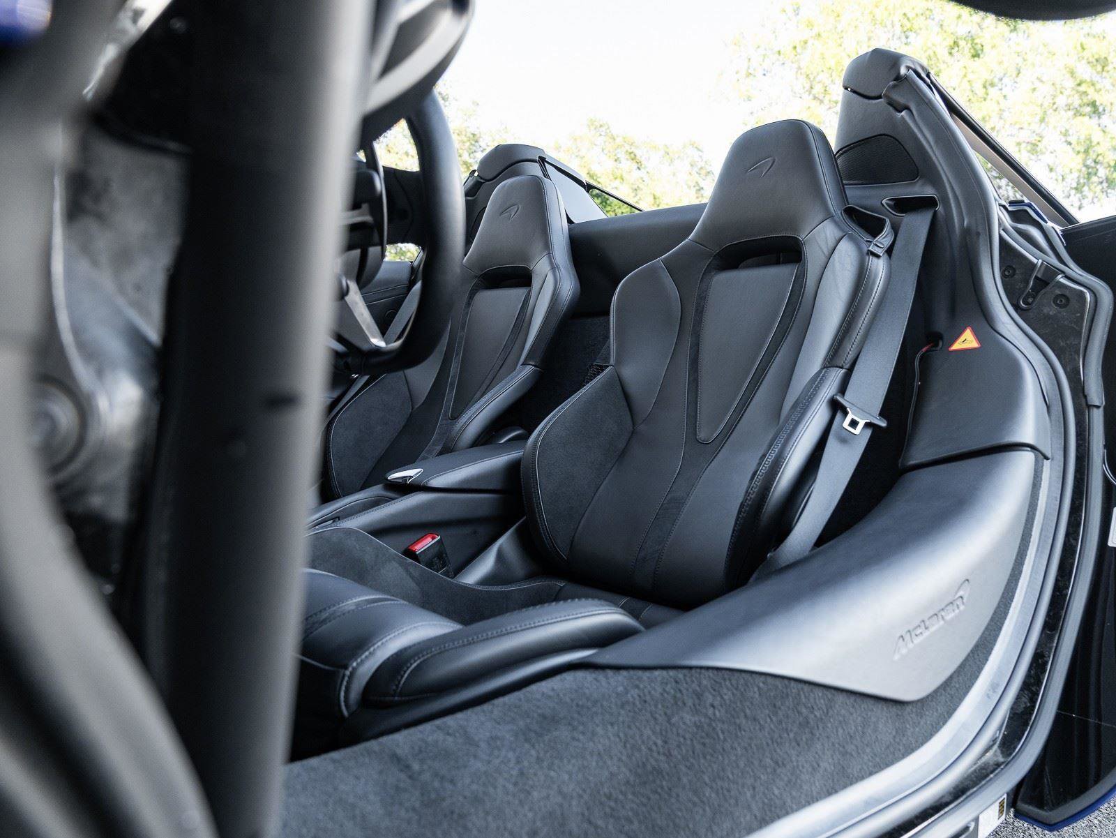 Used 2024 McLaren 750S Spider image 8