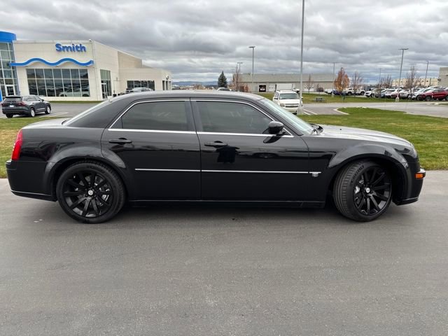 Used 2006 Chrysler 300 SRT8 w/ SRT Option Group I image 2