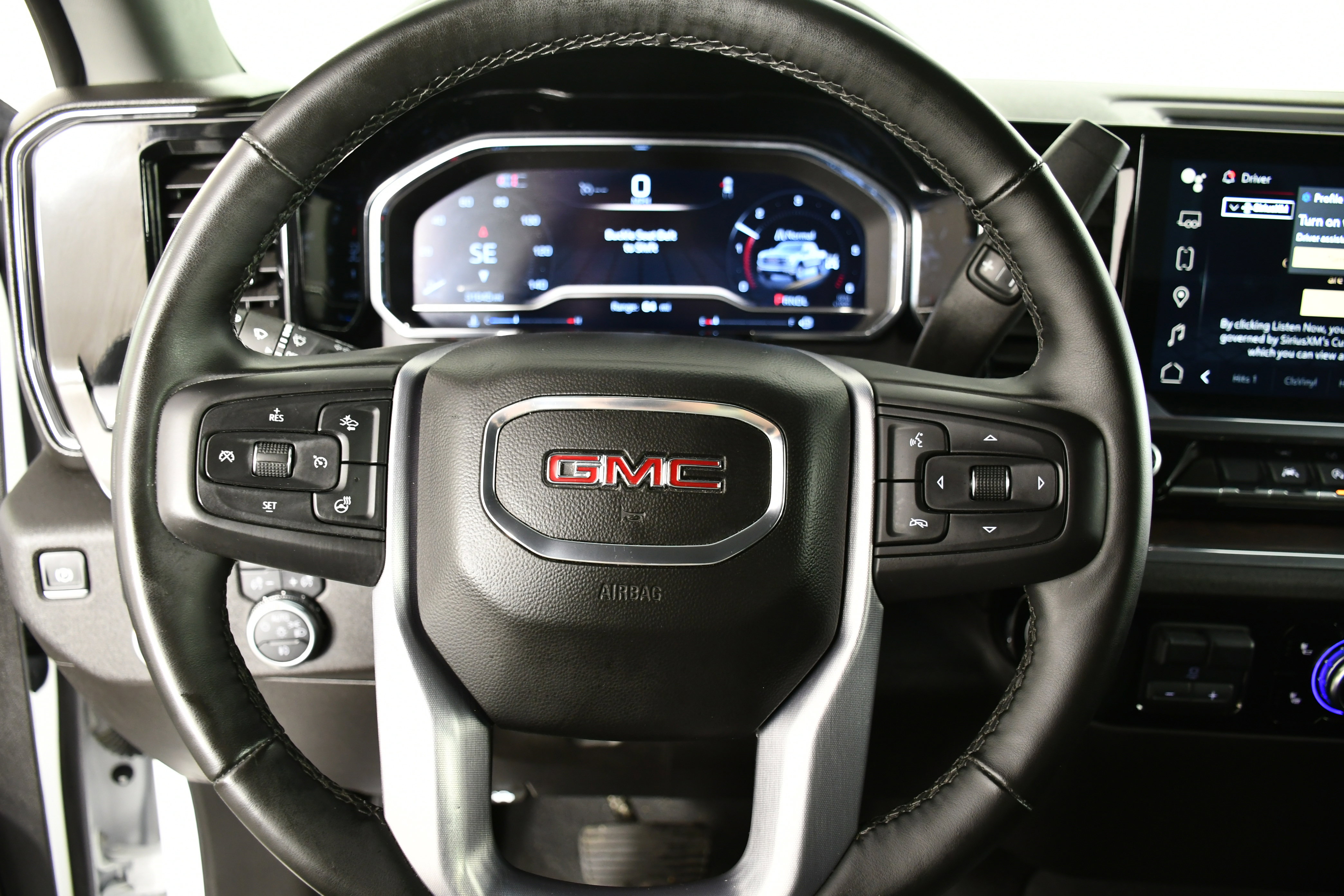 Used 2025 GMC Sierra 1500 SLT image 20