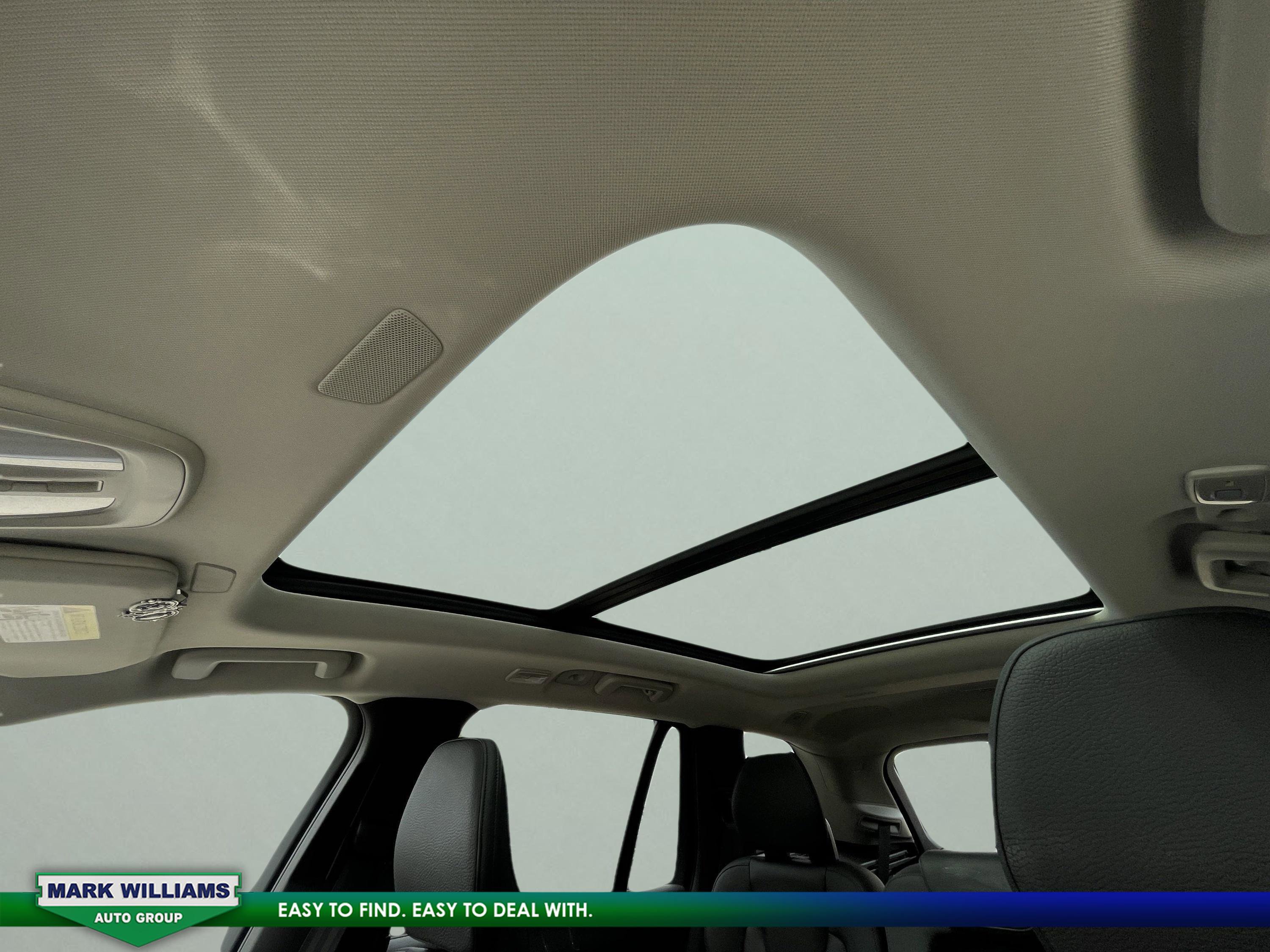 Used 2023 Volvo XC90 T8 Plus image 21