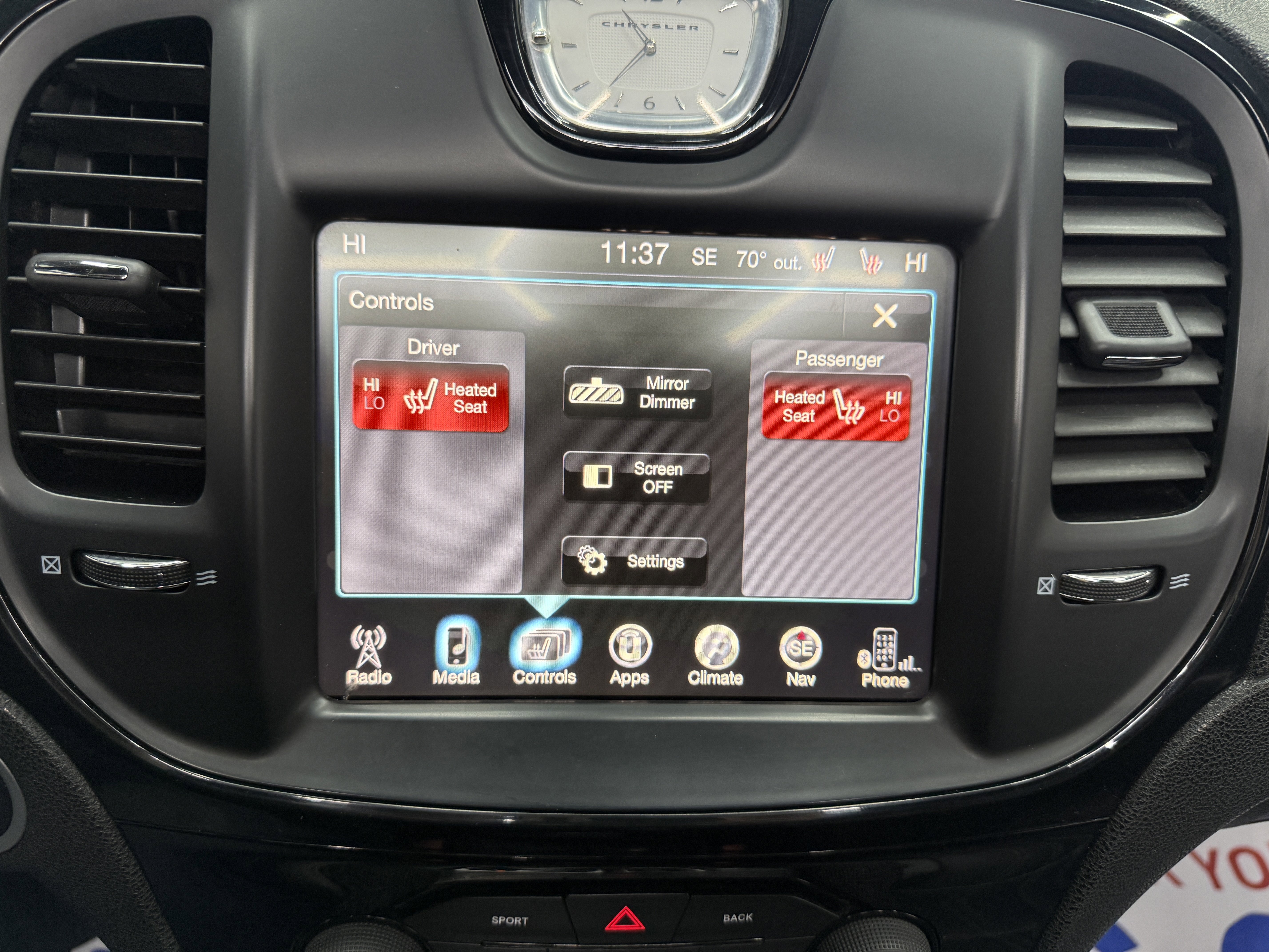 Used 2016 Chrysler 300 S image 15