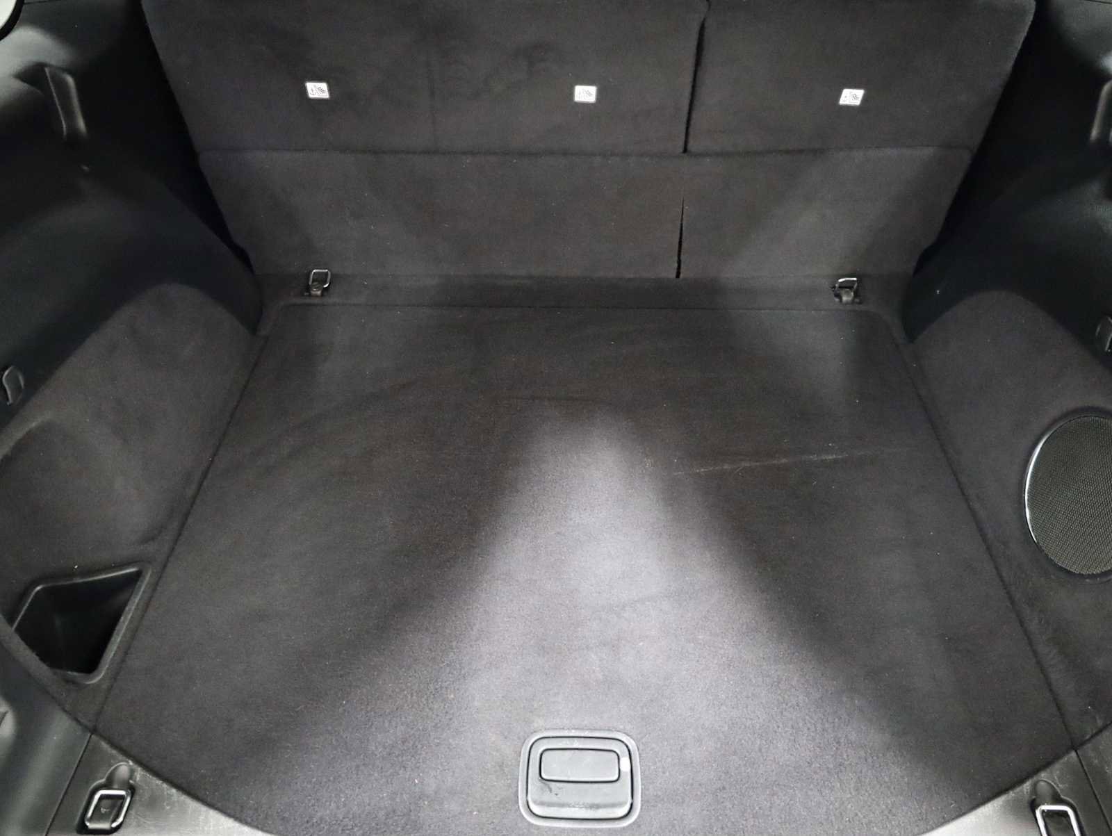 Used 2019 Jeep Grand Cherokee Altitude AWD/4WD image 39