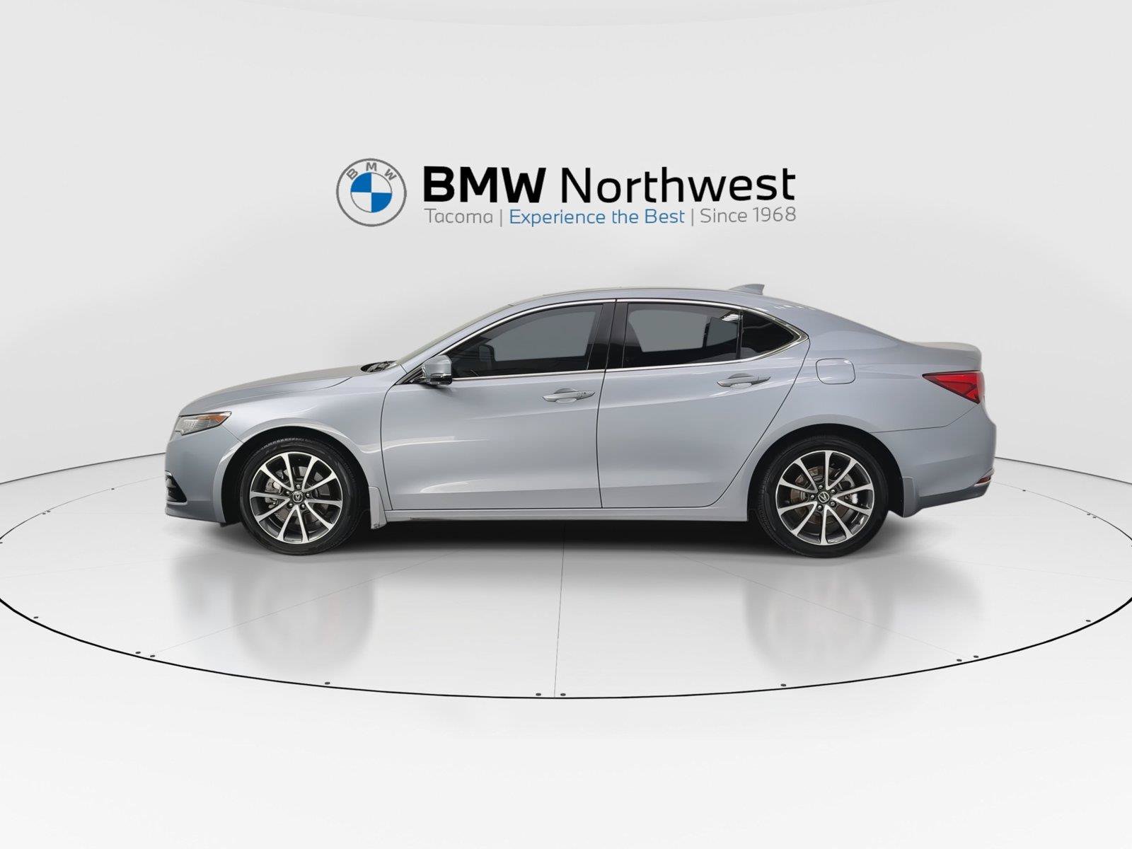 Used 2015 Acura TLX w/ Technology Package FWD image 11