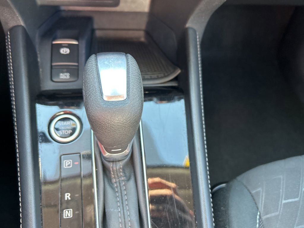 Used 2024 Nissan Kicks SV image 22