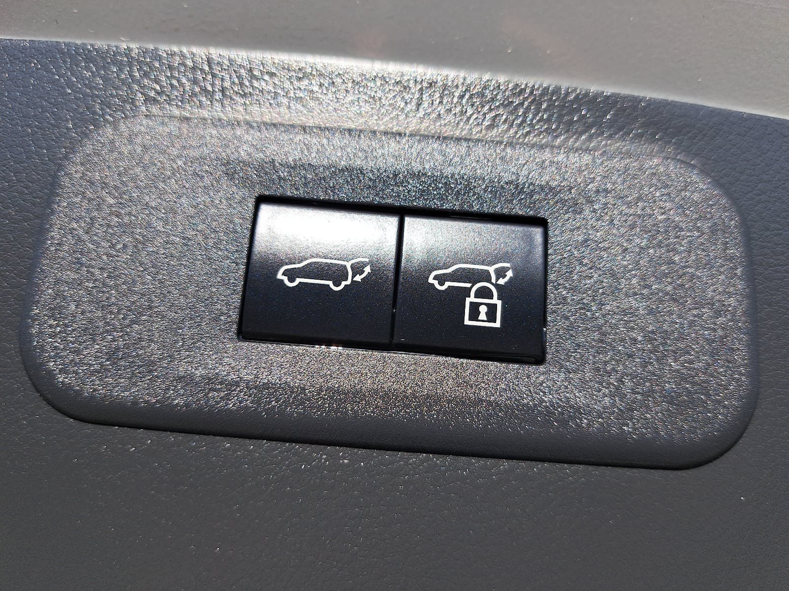 Used 2026 Lexus NX 350h AWD w/ Accessory Package (2T) image 15