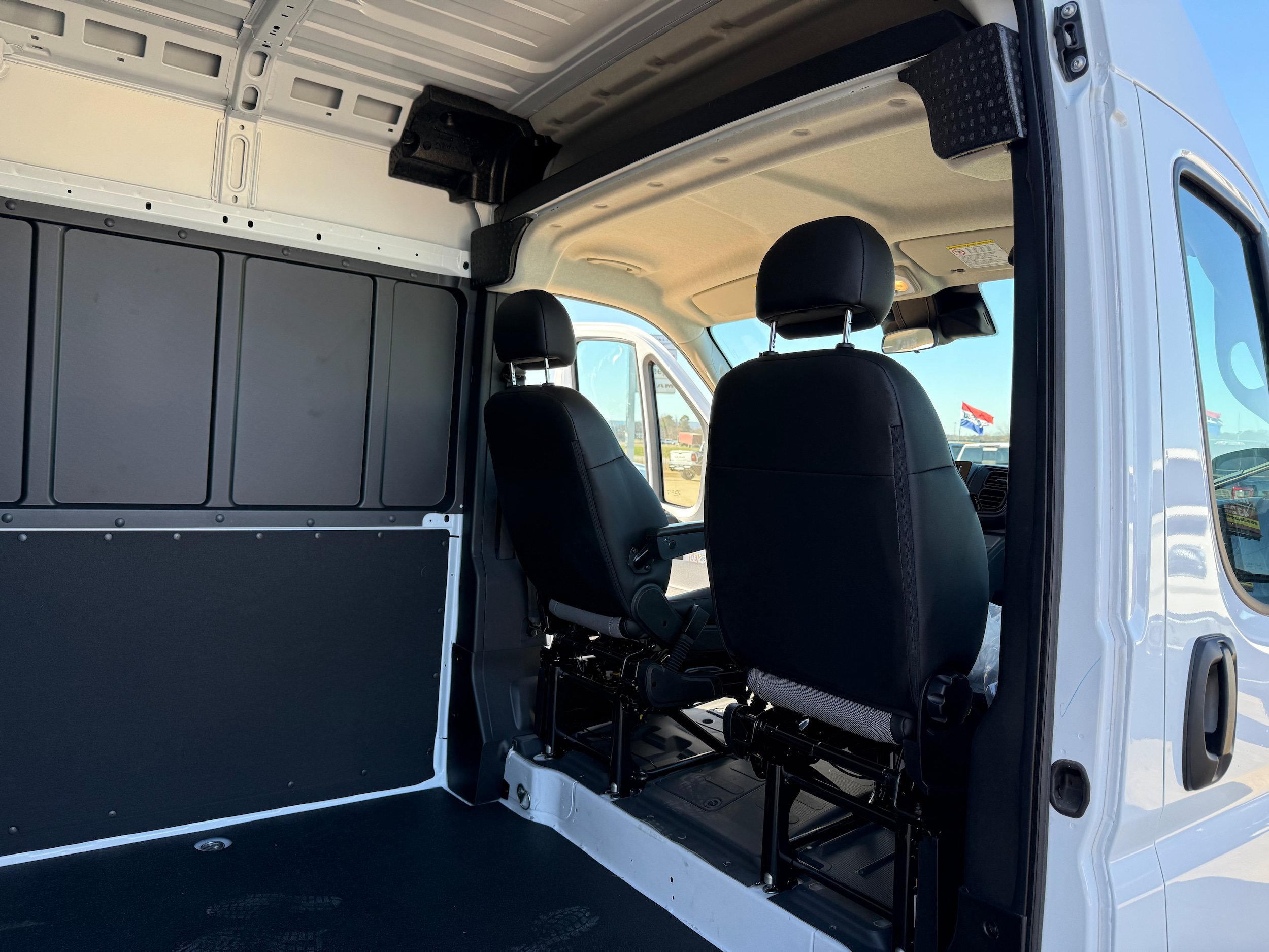 New 2026 RAM ProMaster 3500 w/ Convenience Group FWD image 10