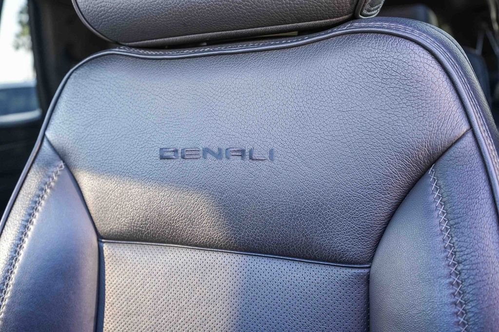 Used 2023 GMC Yukon Denali image 26