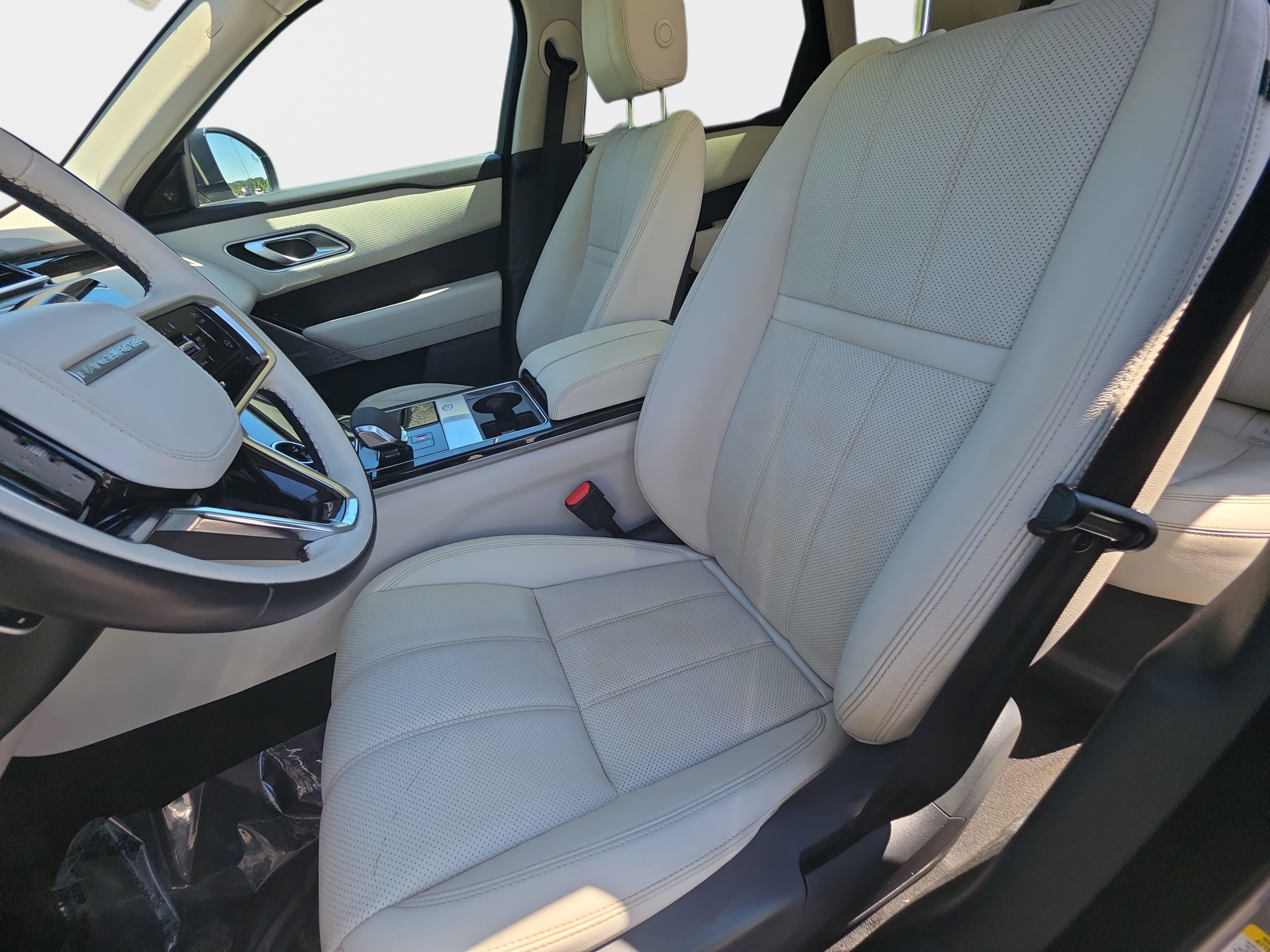 Used 2021 Land Rover Range Rover Velar S AWD/4WD image 15