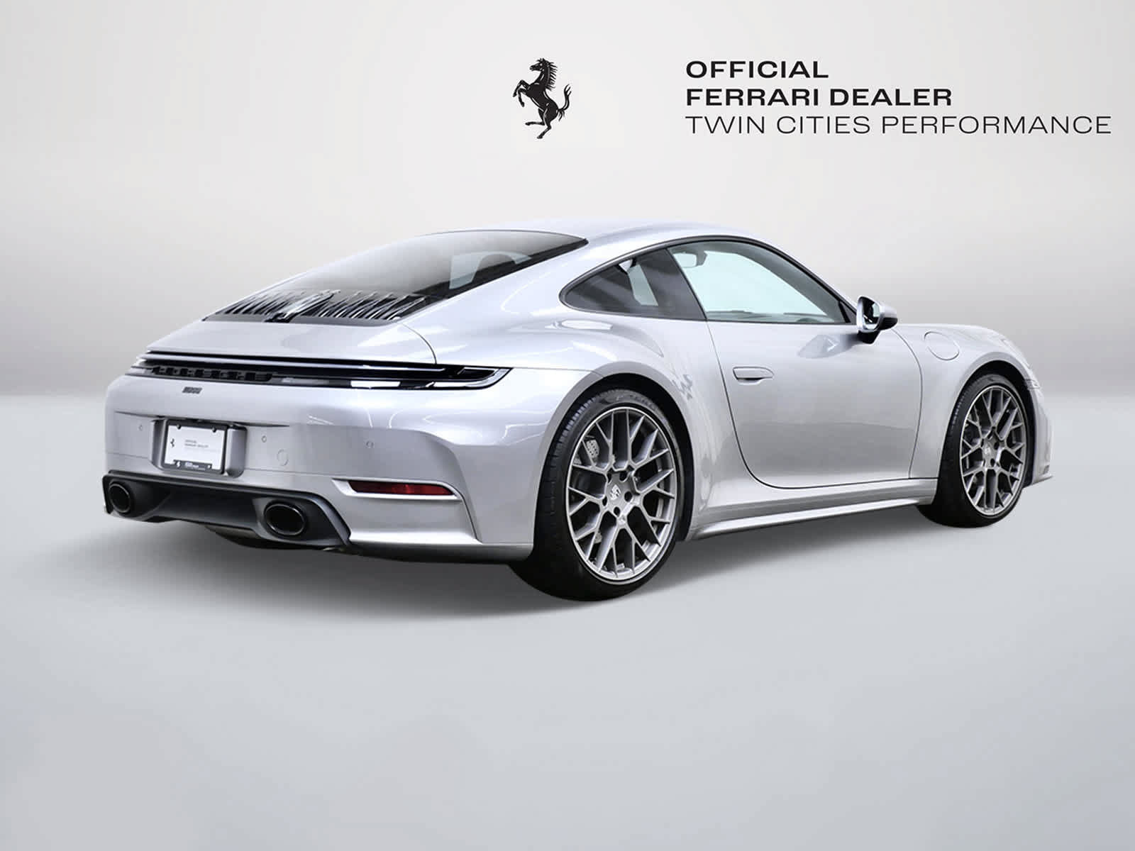 Used 2025 Porsche 911 Carrera RWD image 6