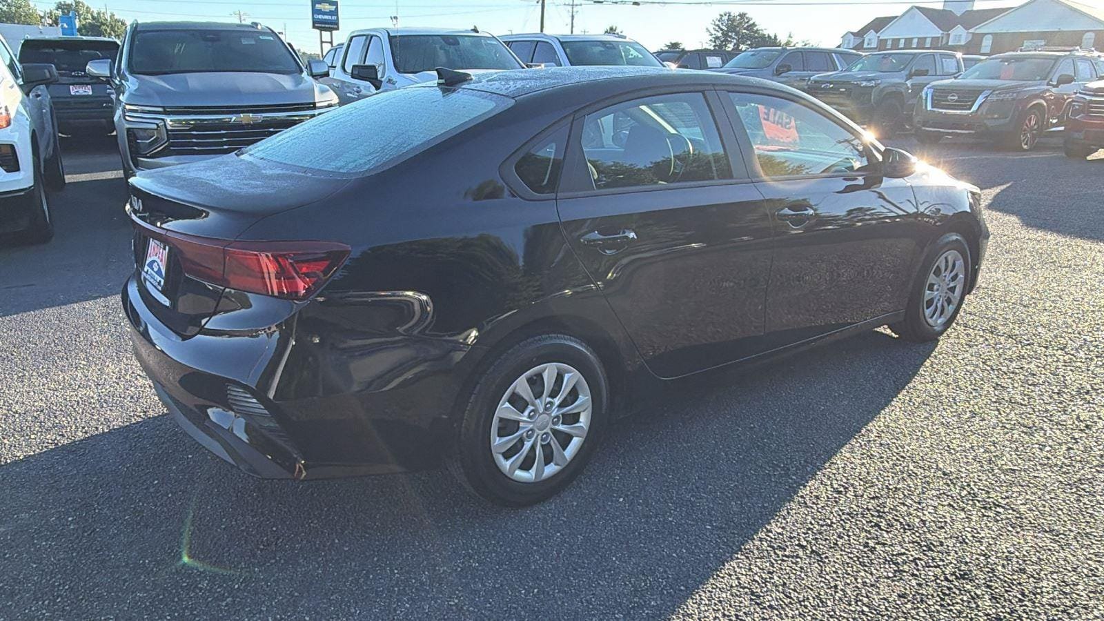 Used 2024 Kia Forte LX FWD image 8