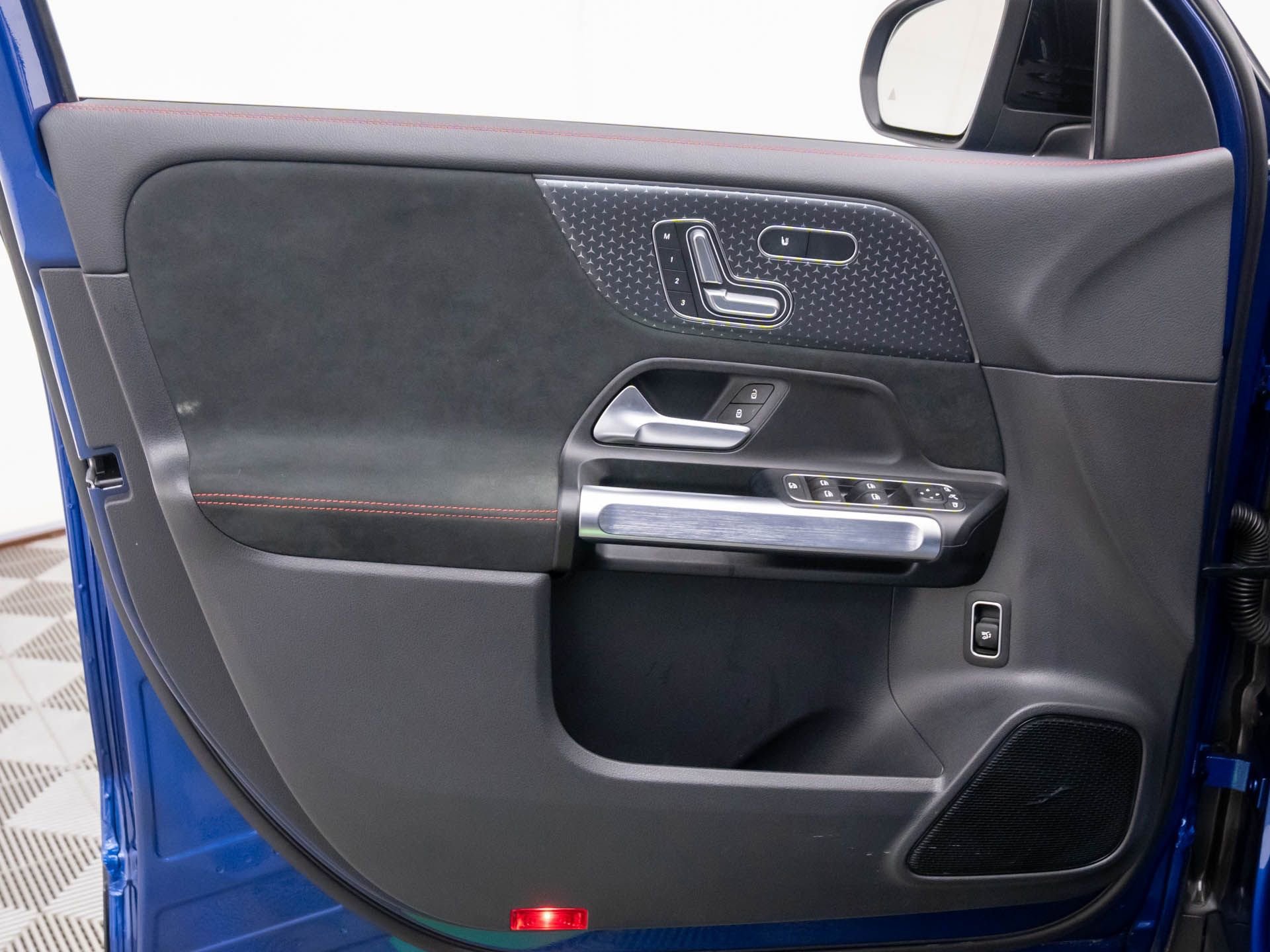 Certified 2024 Mercedes-Benz EQB 250+ image 15