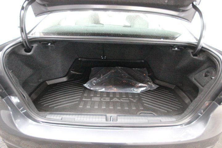 Used 2025 Subaru Legacy Limited image 6