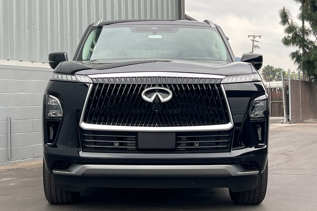 Used 2025 INFINITI QX80 Pure w/ Cargo Package image 9