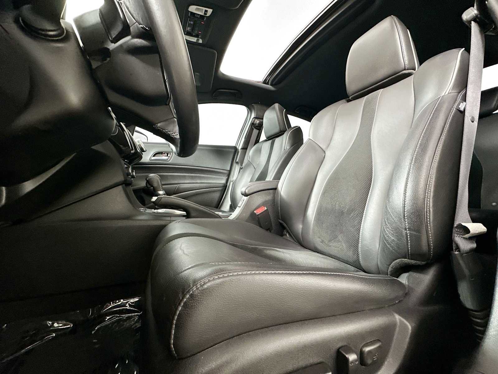 Used 2021 Acura ILX w/ Technology & A-SPEC Package image 5