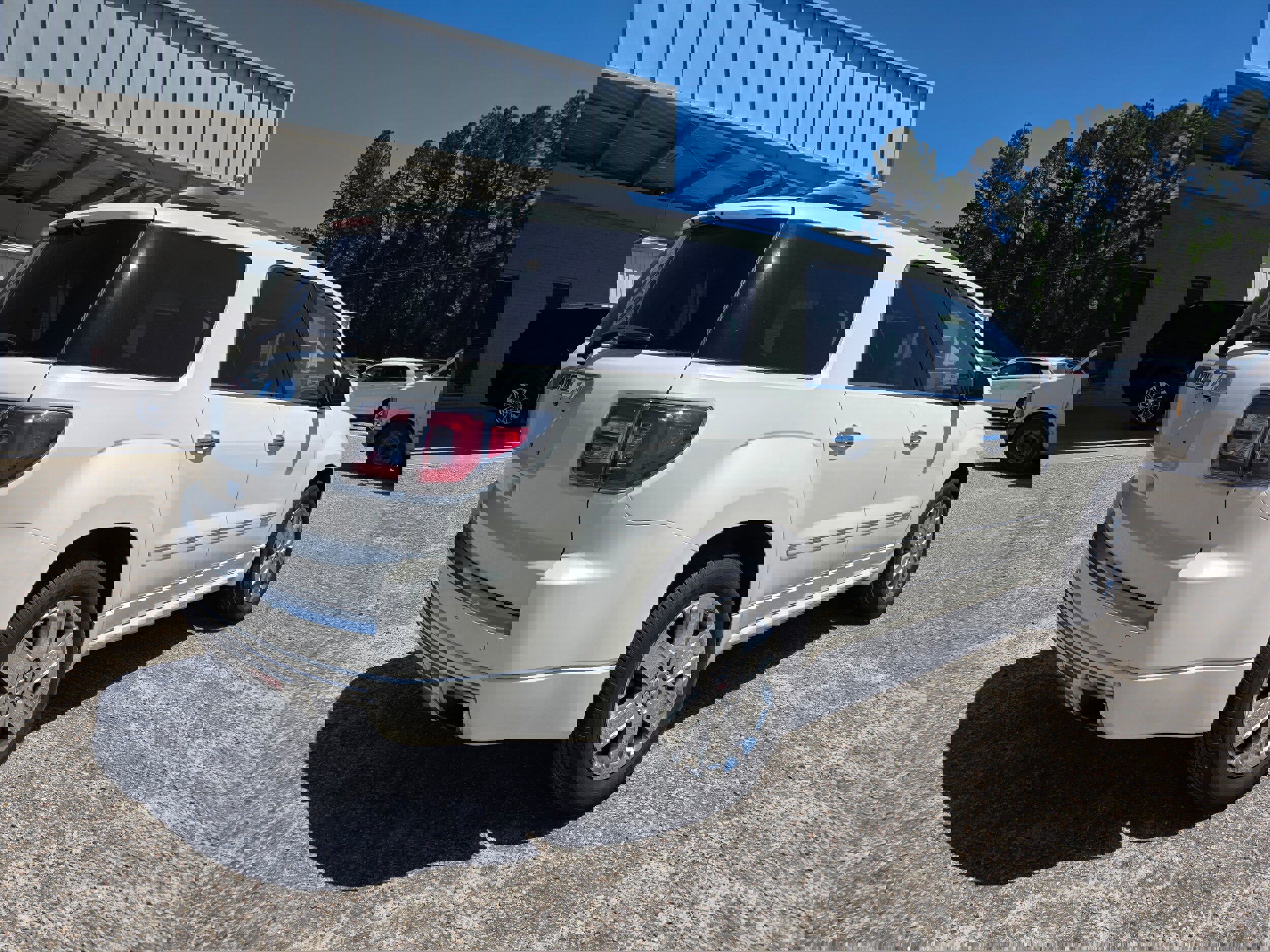 Used 2015 GMC Acadia Denali image 4