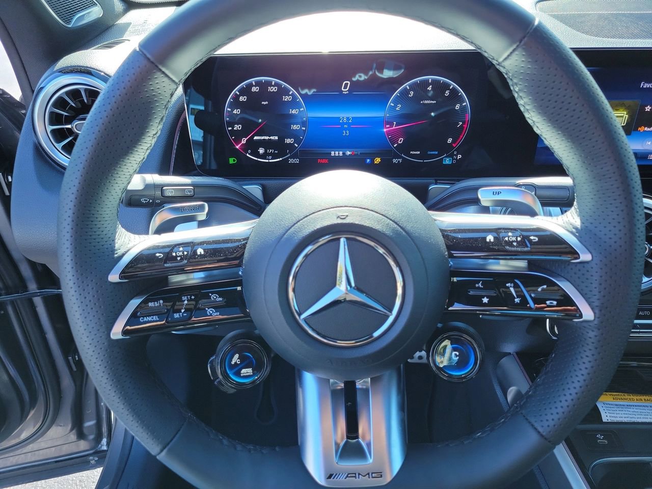 New 2025 Mercedes-Benz GLB 35 AMG 4MATIC image 23