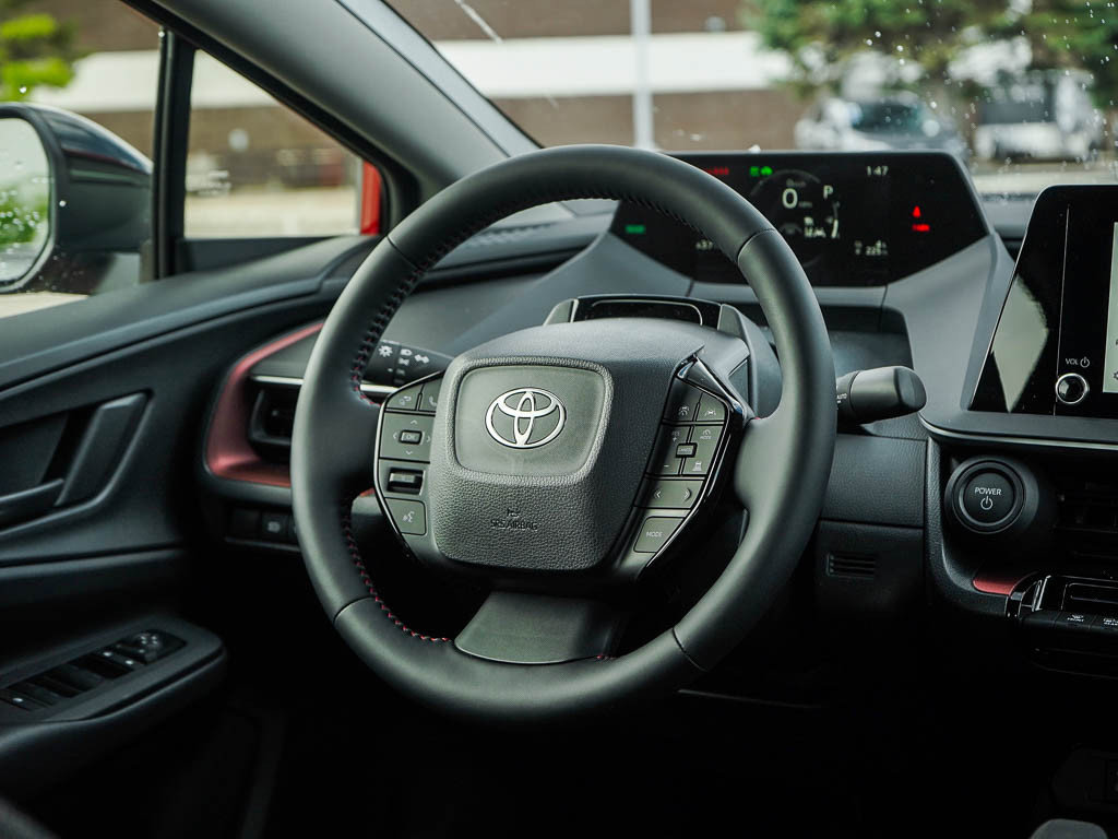 New 2026 Toyota Prius Plug-In Hybrid FWD image 15