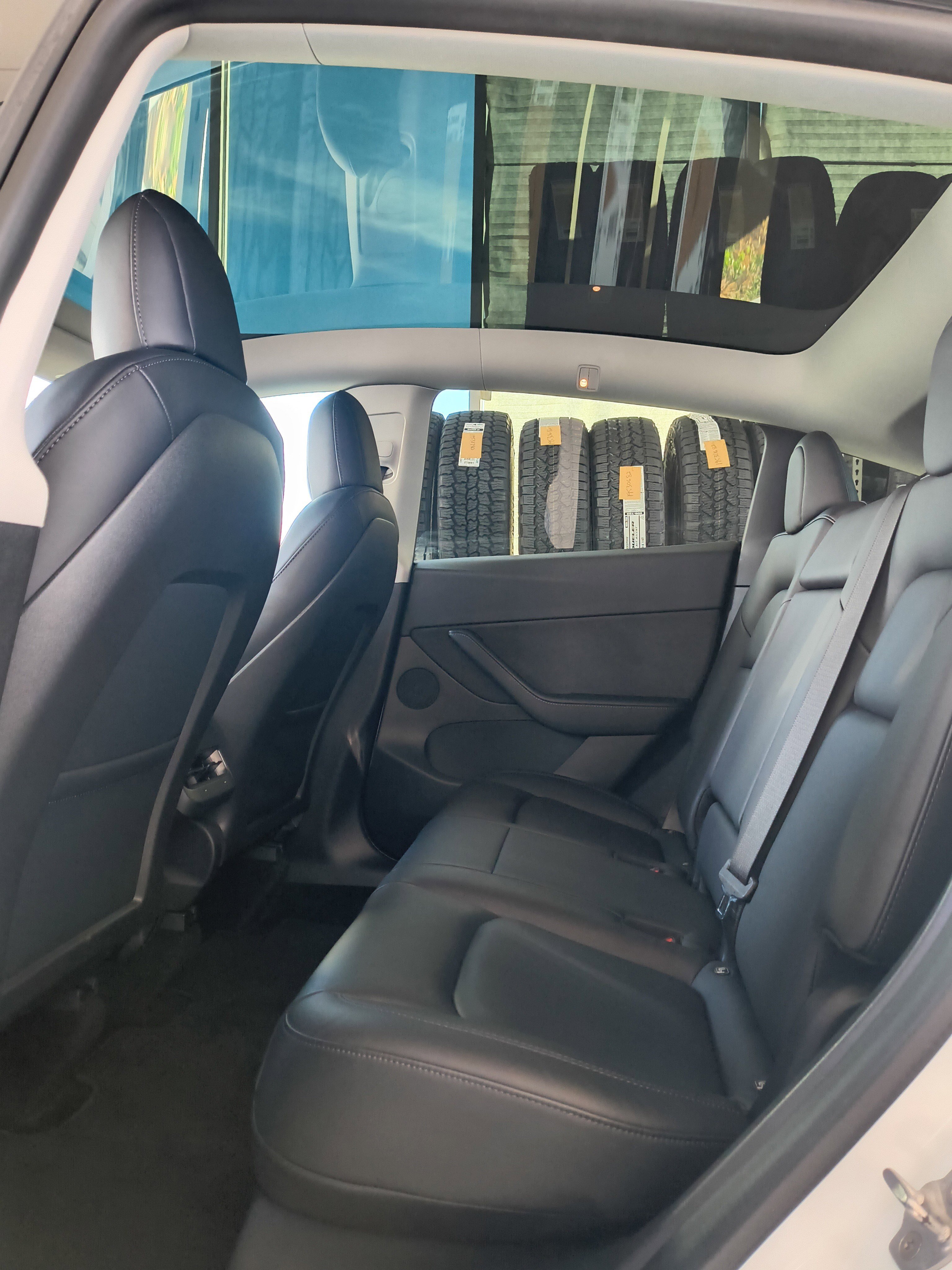 Used 2021 Tesla Model Y Long Range image 20