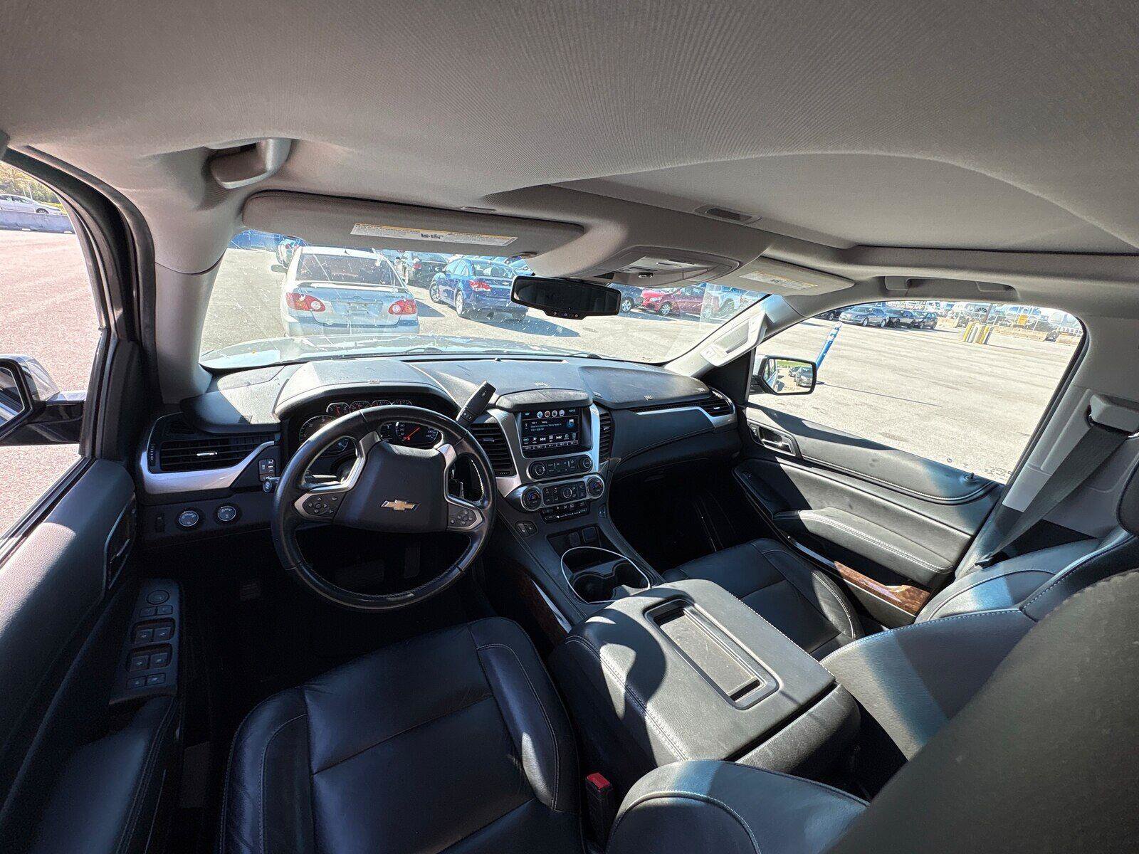 Used 2019 Chevrolet Tahoe LT AWD/4WD image 6